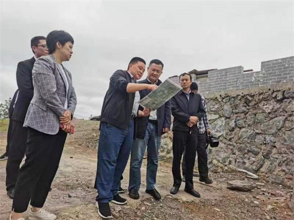 5月10日，副县长徐涌泗一行调研湖田山项目，乐鱼官方端网站登录入口-乐鱼(中国)
党委书记、董事长洪筱明，湖田山执行董事邢辉姣陪同2.jpg